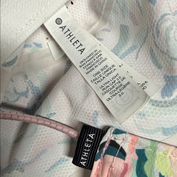 Athleta ultra light pink Multicolor Floral sporty hat - Picture 4 of 5